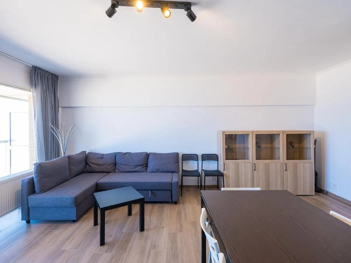 Apartment On The 5Th Floor For Family ミデルケルケ 0*,  ベルギー
